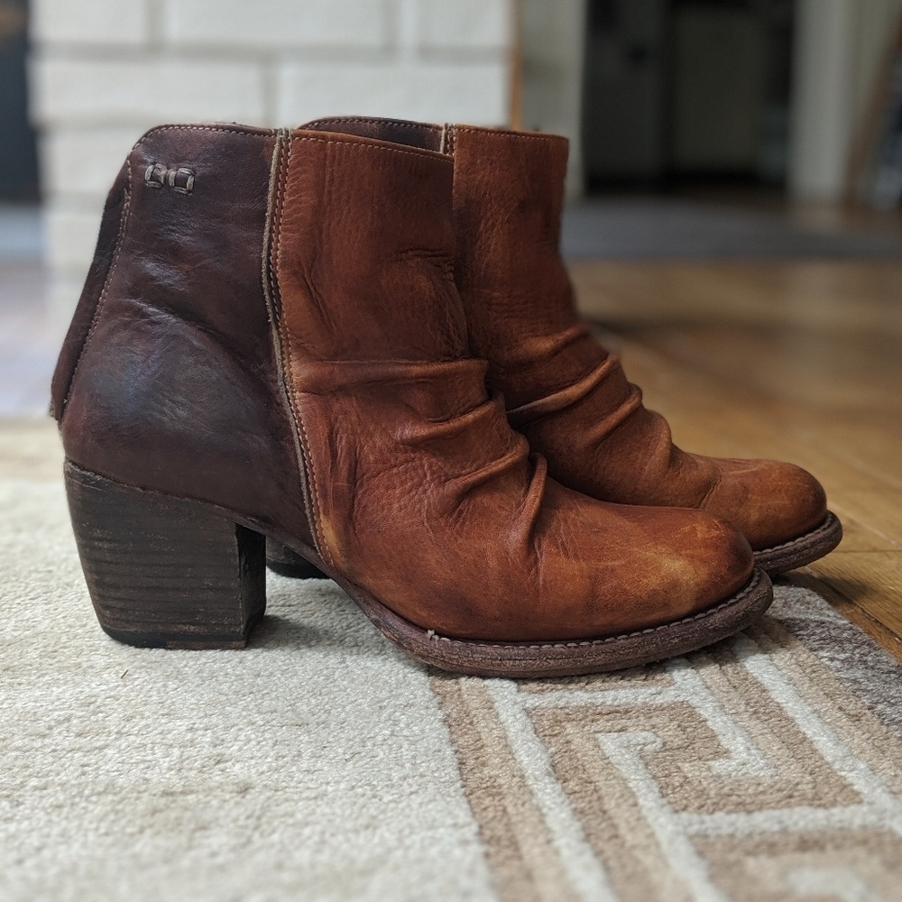 BedStu Booties Two Tone 38